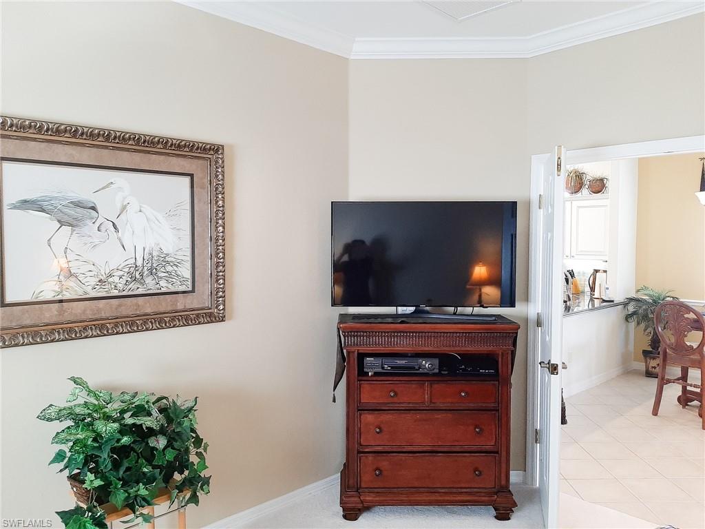 LANGSHIRE - Residential