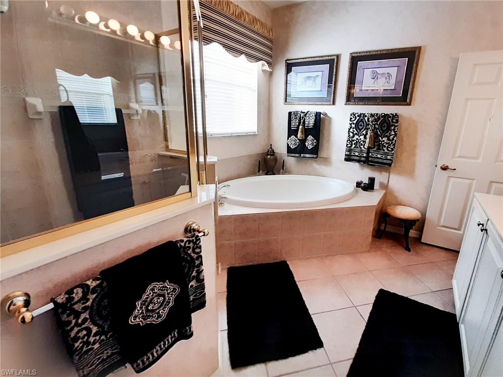 LANGSHIRE - Residential