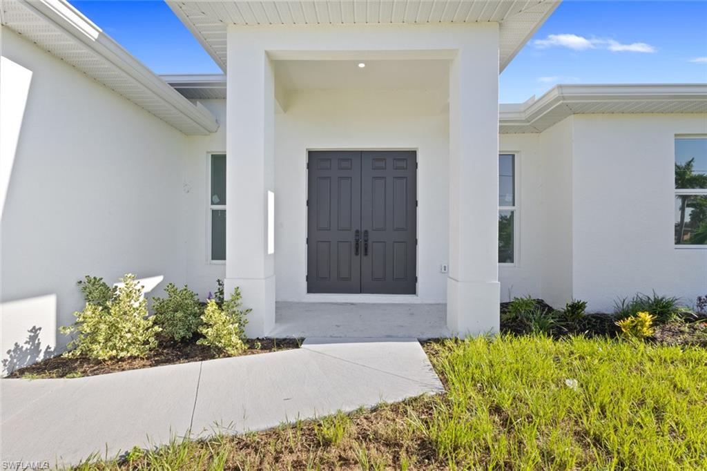 CAPE CORAL - Residential Lease