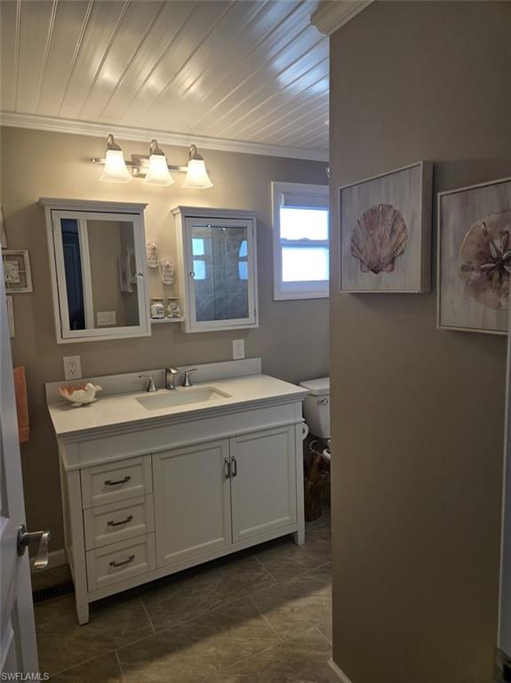 THUNDERBIRD MOBILE HOMES - Residential Lease