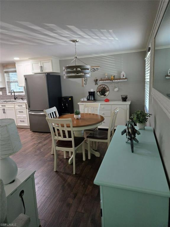 THUNDERBIRD MOBILE HOMES - Residential Lease