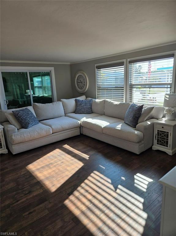 THUNDERBIRD MOBILE HOMES - Residential Lease