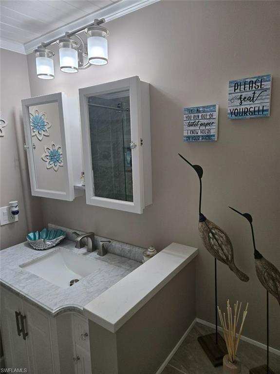 THUNDERBIRD MOBILE HOMES - Residential Lease