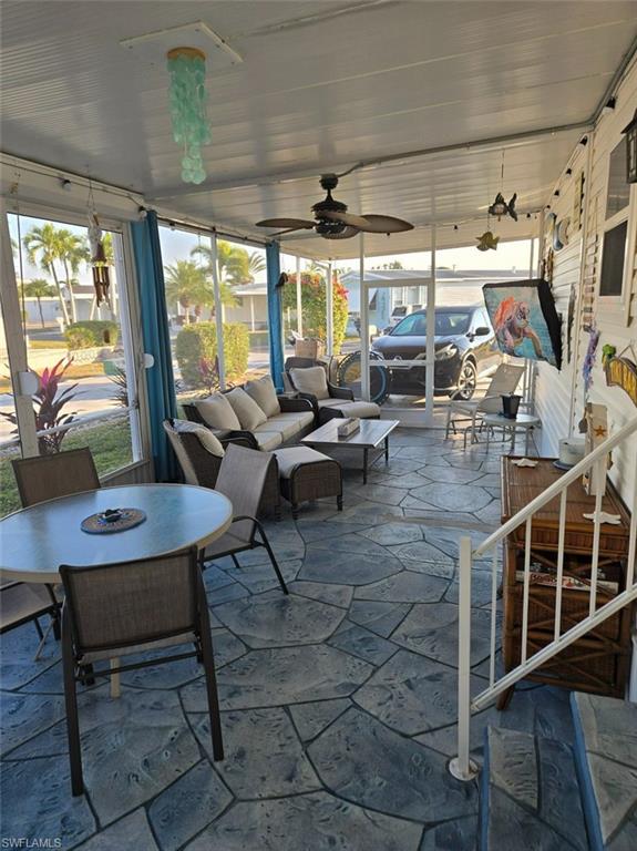 THUNDERBIRD MOBILE HOMES - Residential Lease