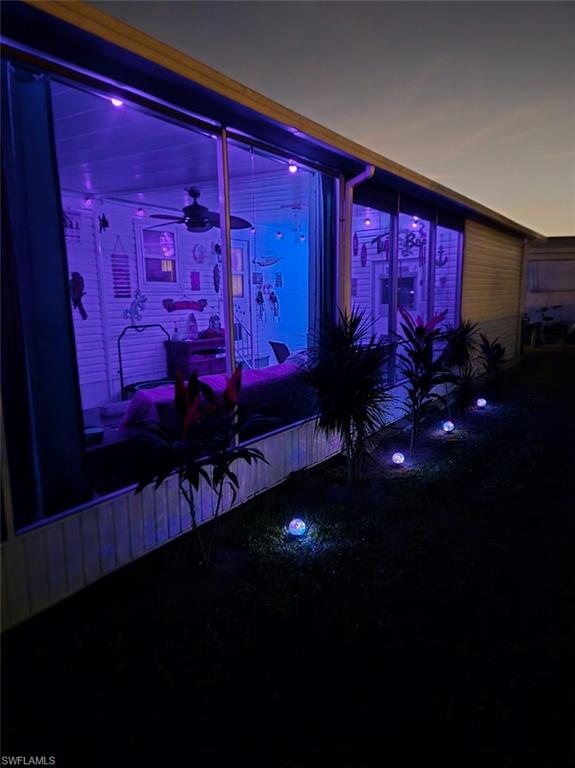 THUNDERBIRD MOBILE HOMES - Residential Lease