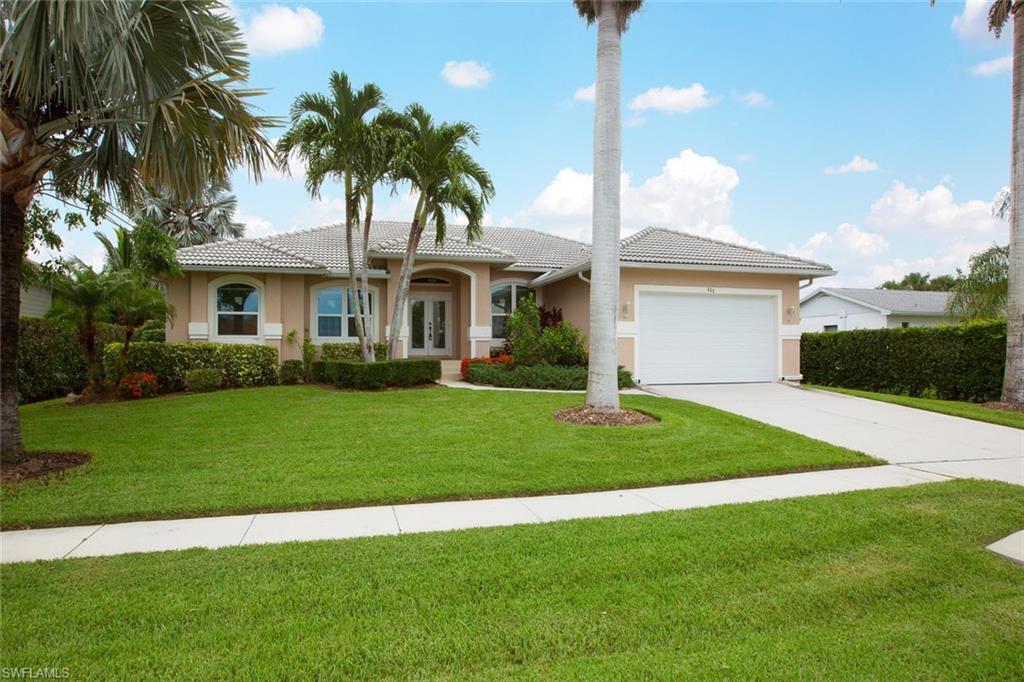 MARCO BEACH - Residential