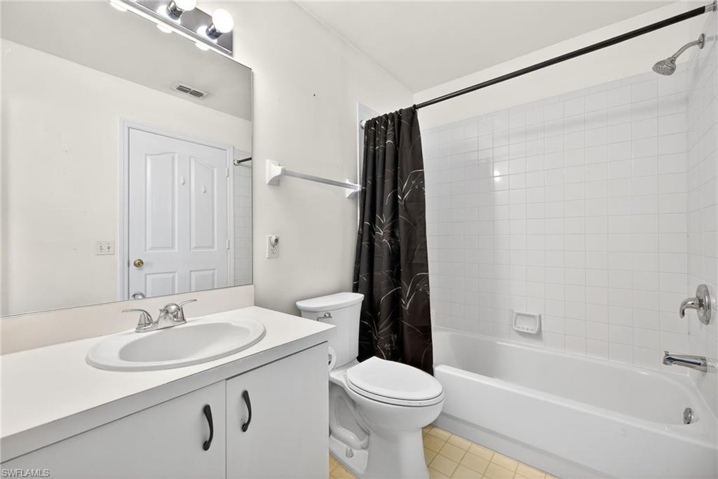 SHADOWOOD VILLAS - Residential