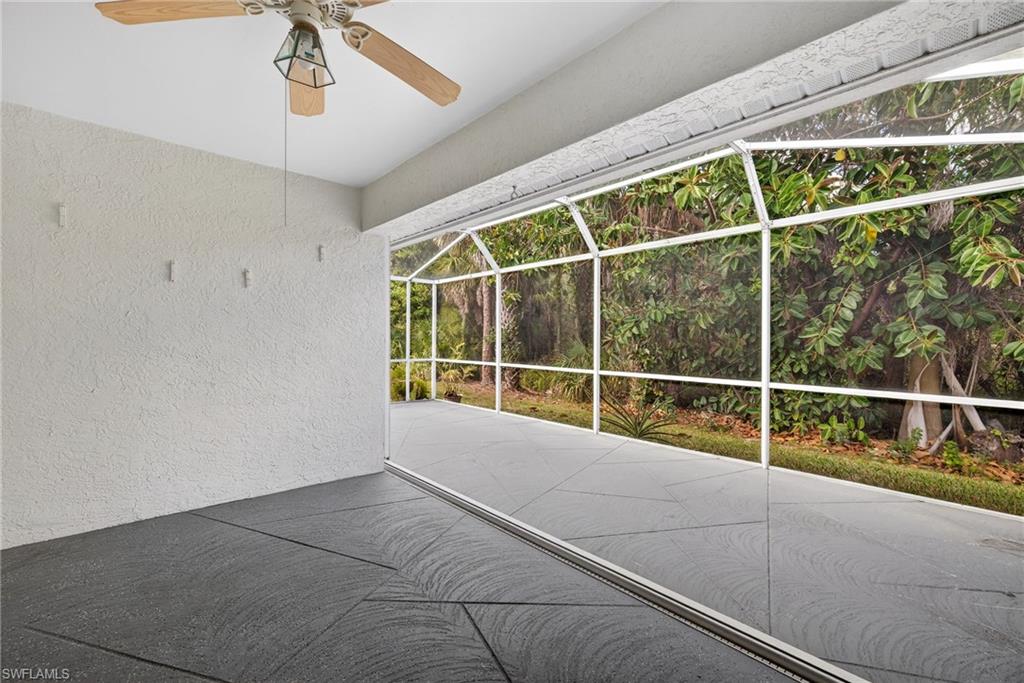 SHADOWOOD VILLAS - Residential