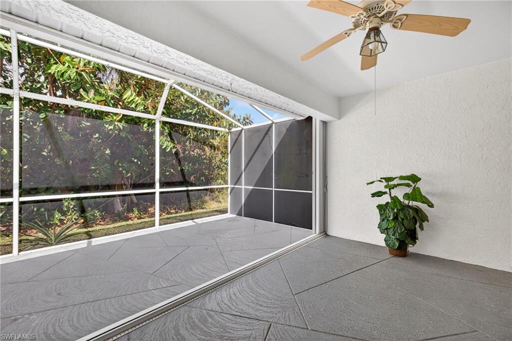 SHADOWOOD VILLAS - Residential