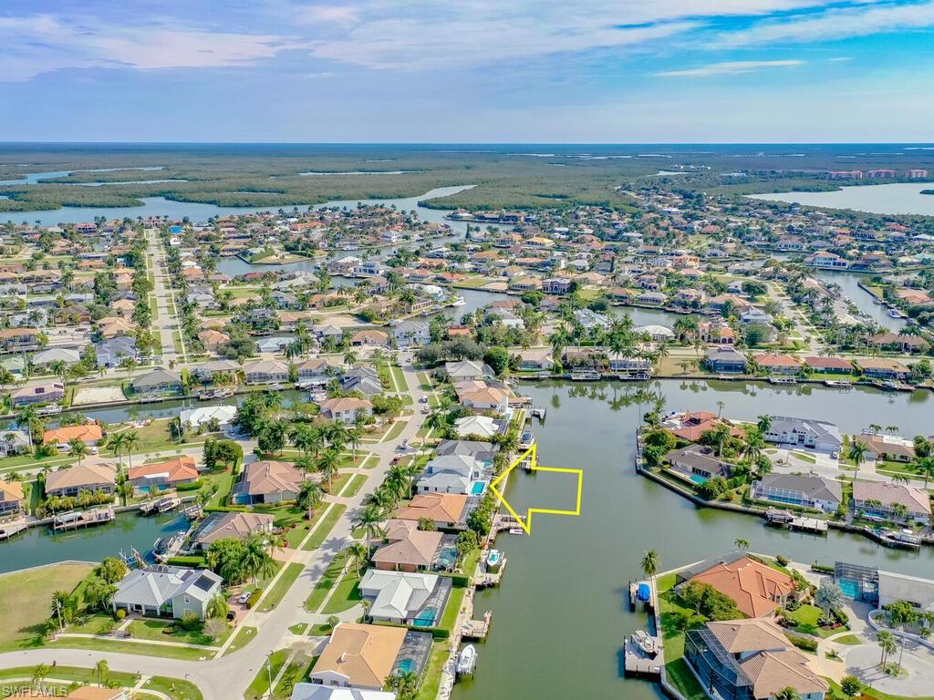 MARCO ISLAND - Residential