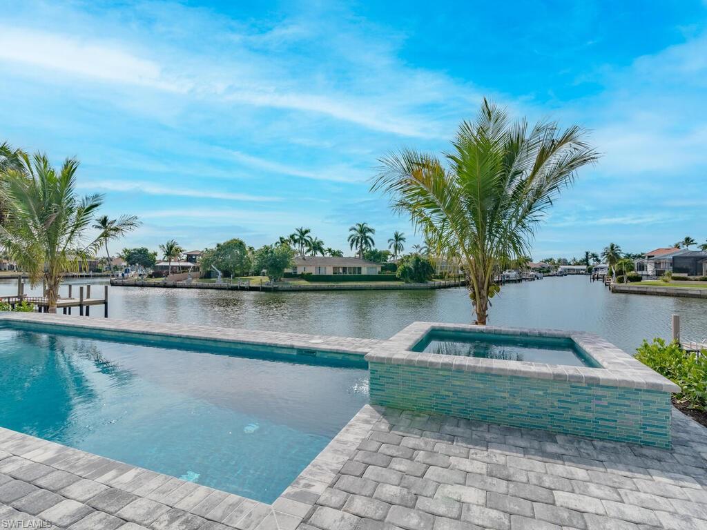 MARCO ISLAND - Residential