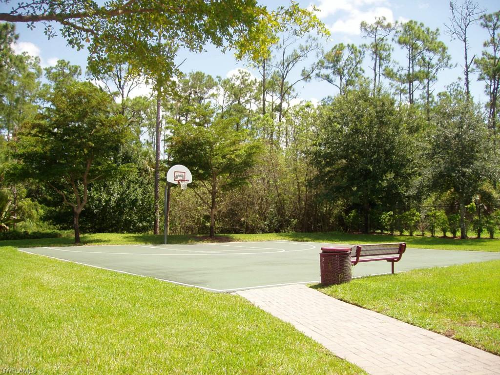 COLONNADE AT FORUM - Residential