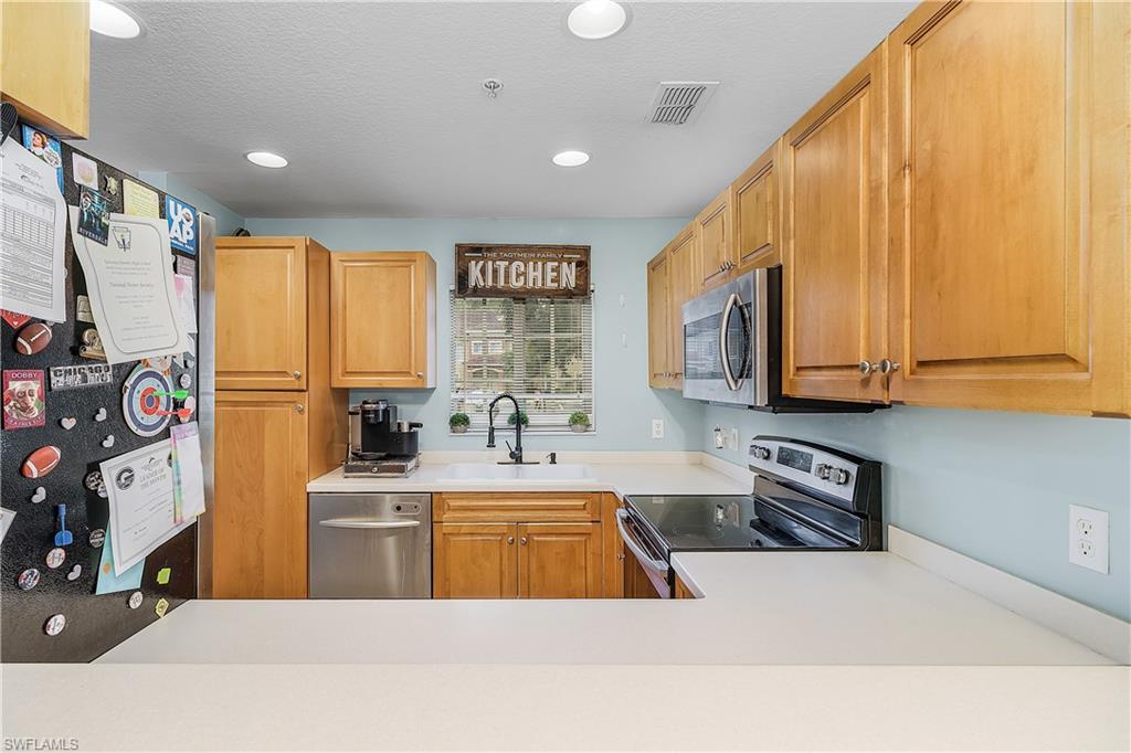 VILLAGE OF STONEYBROOK - Residential