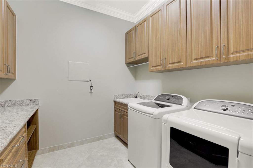 RIVERSTONE - Residential