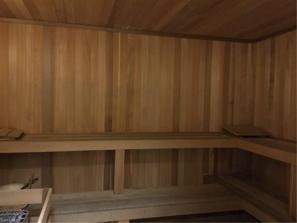 HIGH POINT PLACE - Residential