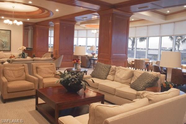 HIGH POINT PLACE - Residential