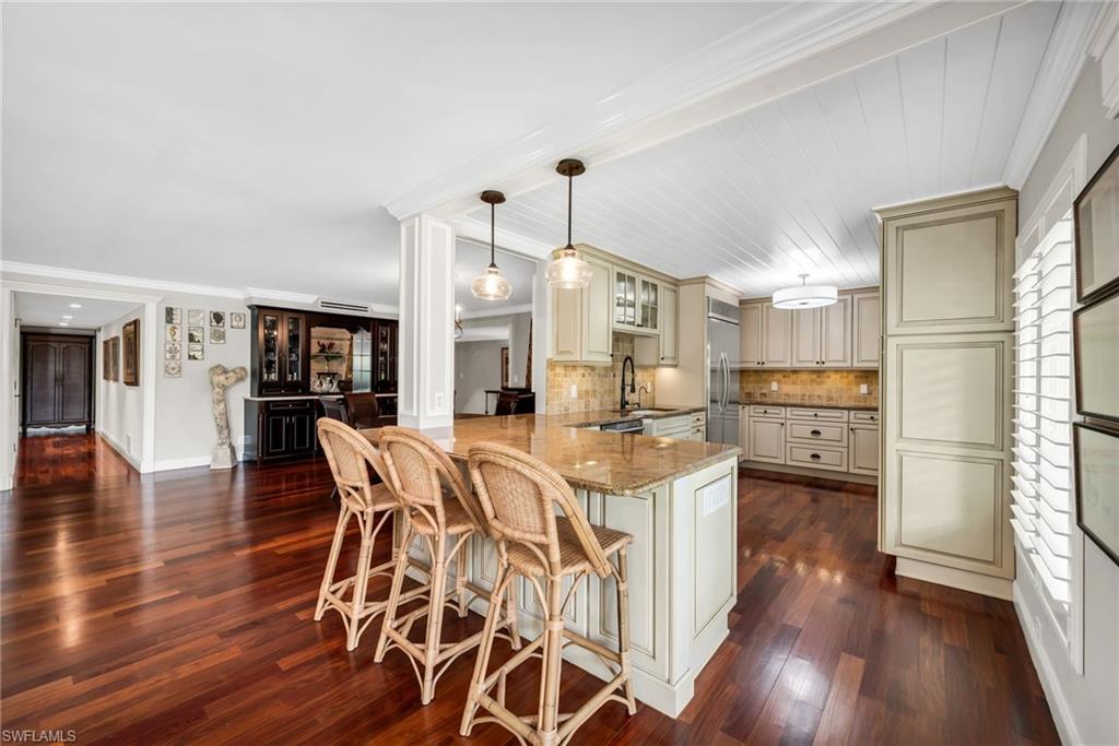 105 Clubhouse LN 389