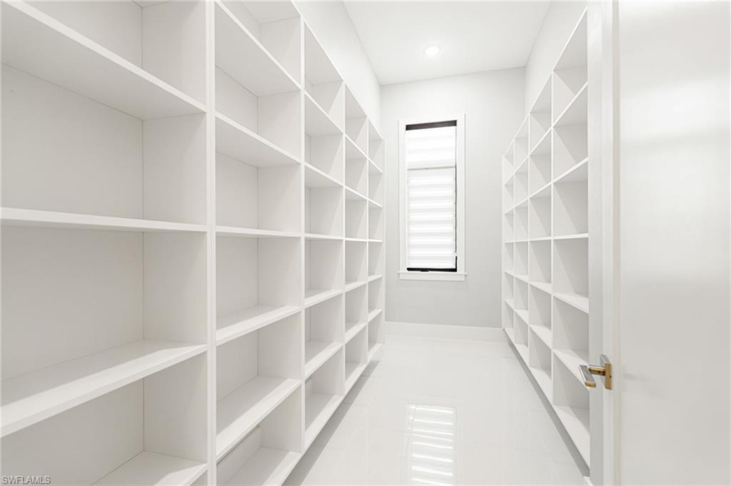 PINE RIDGE - Residential