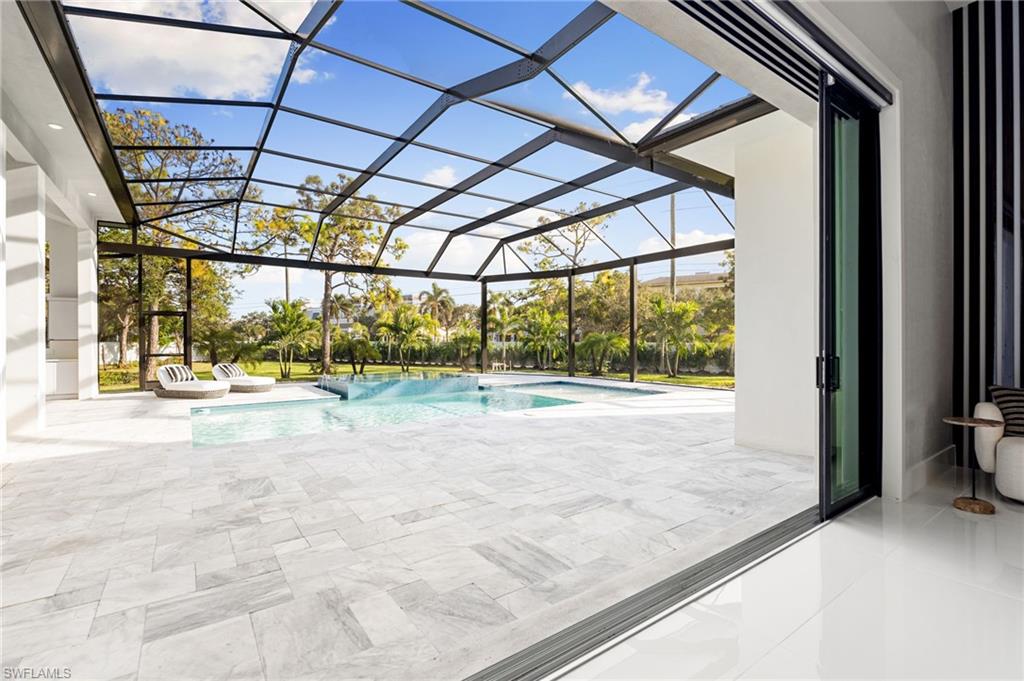 PINE RIDGE - Residential