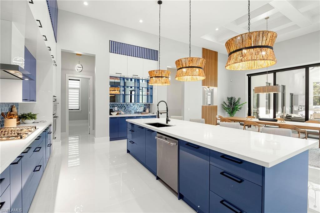 PINE RIDGE - Residential