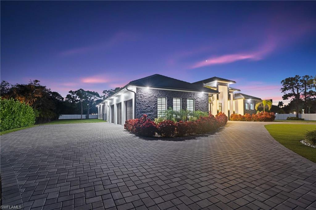 PINE RIDGE - Residential