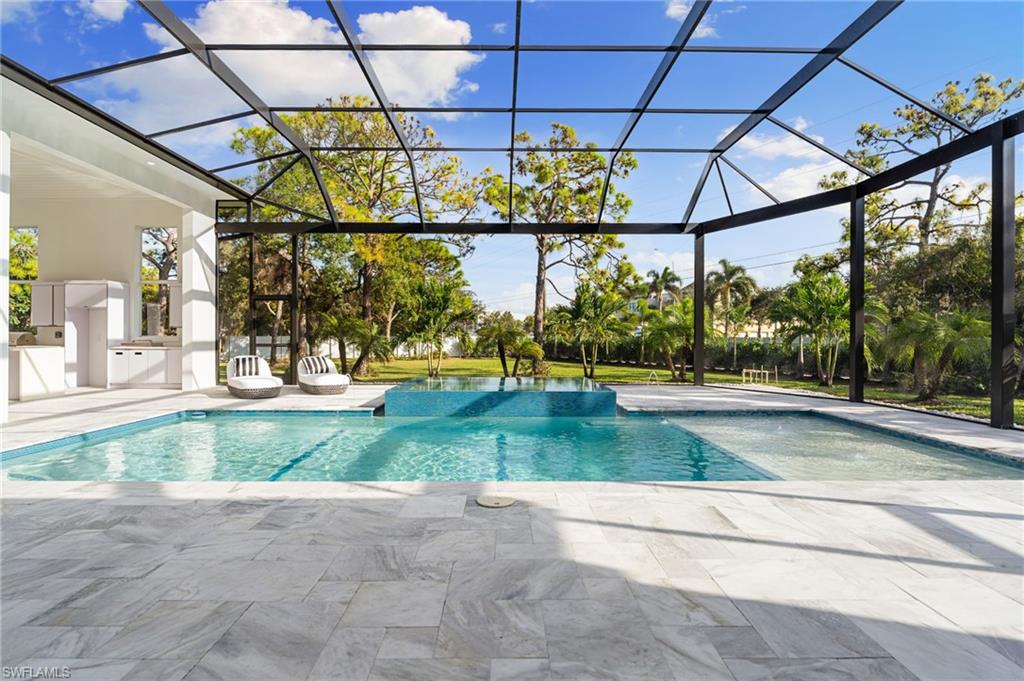 PINE RIDGE - Residential