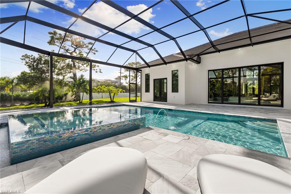 PINE RIDGE - Residential