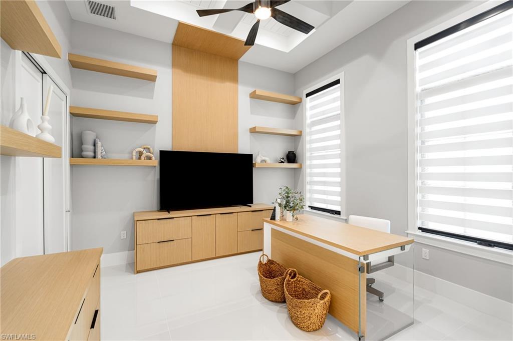 PINE RIDGE - Residential