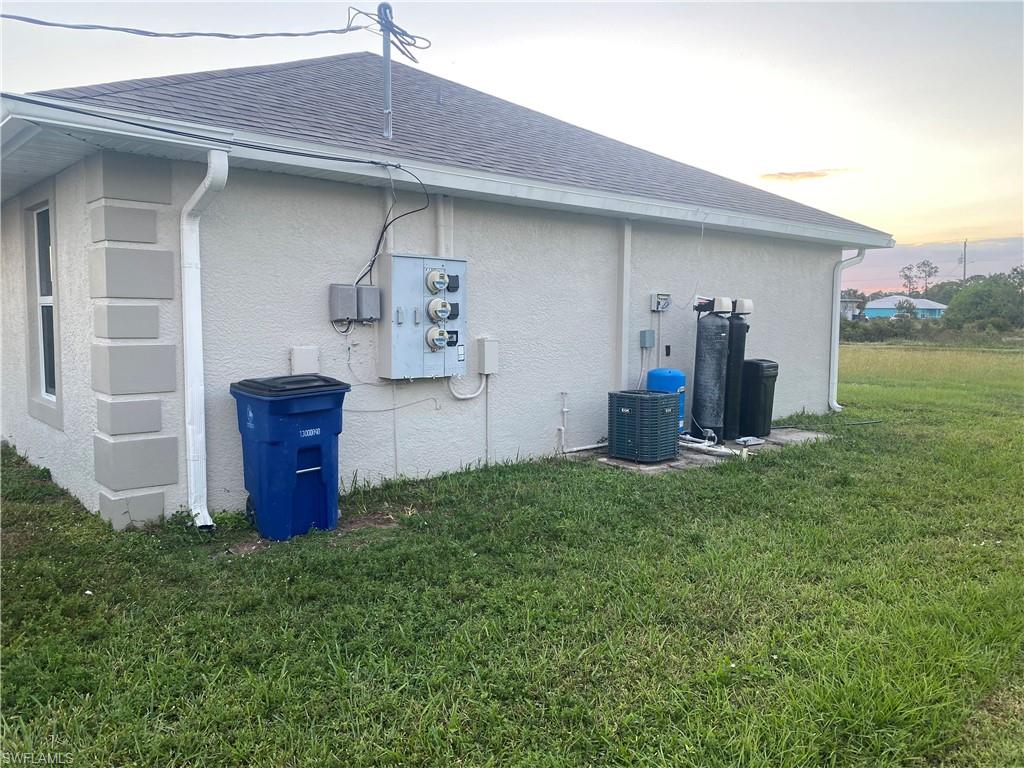 LEHIGH ACRES - Residential