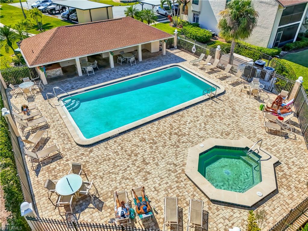 CLUB AT CRYSTAL LAKE CONDOMINIUM - Residential