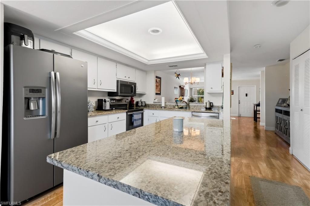 CLUB AT CRYSTAL LAKE CONDOMINIUM - Residential