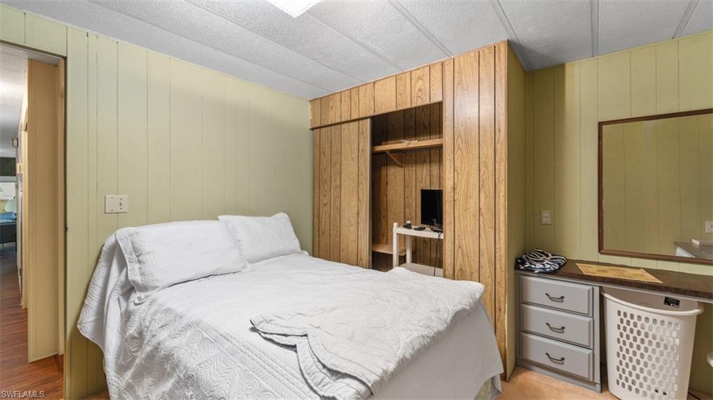 IONA GARDENS - Residential