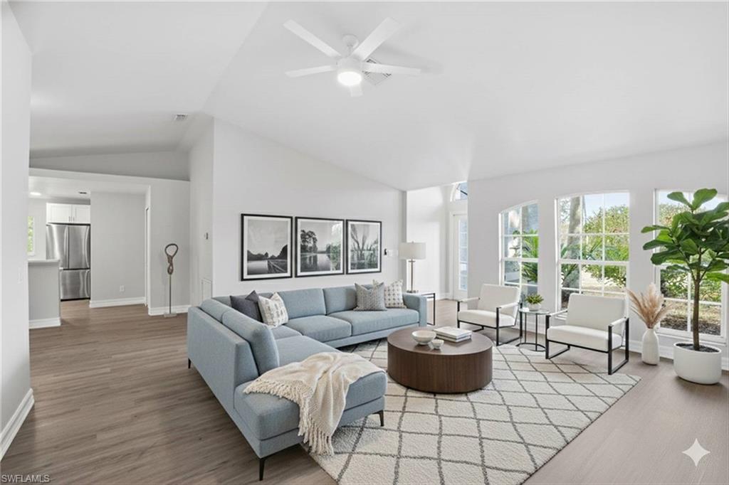 MIRROR LAKES - Residential