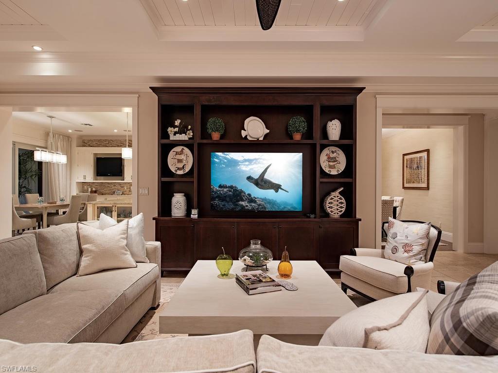 AQUALANE SHORES - Residential