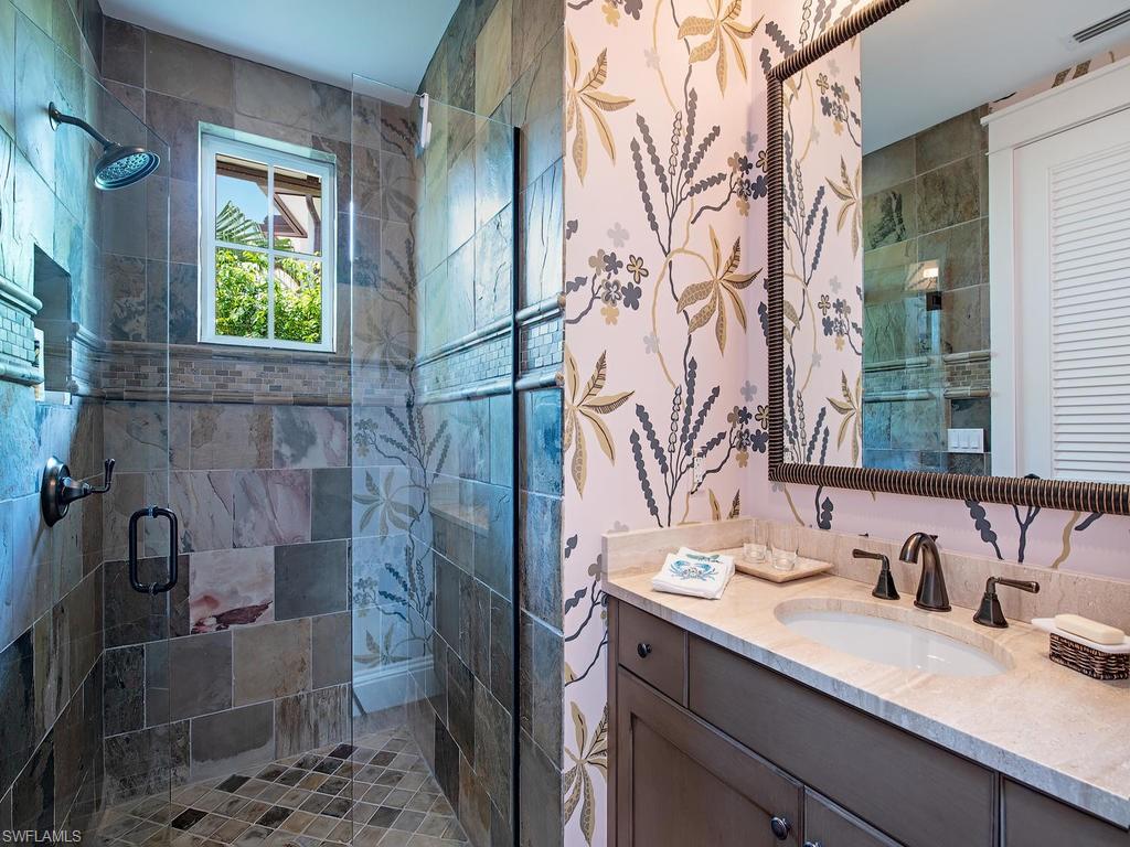 AQUALANE SHORES - Residential