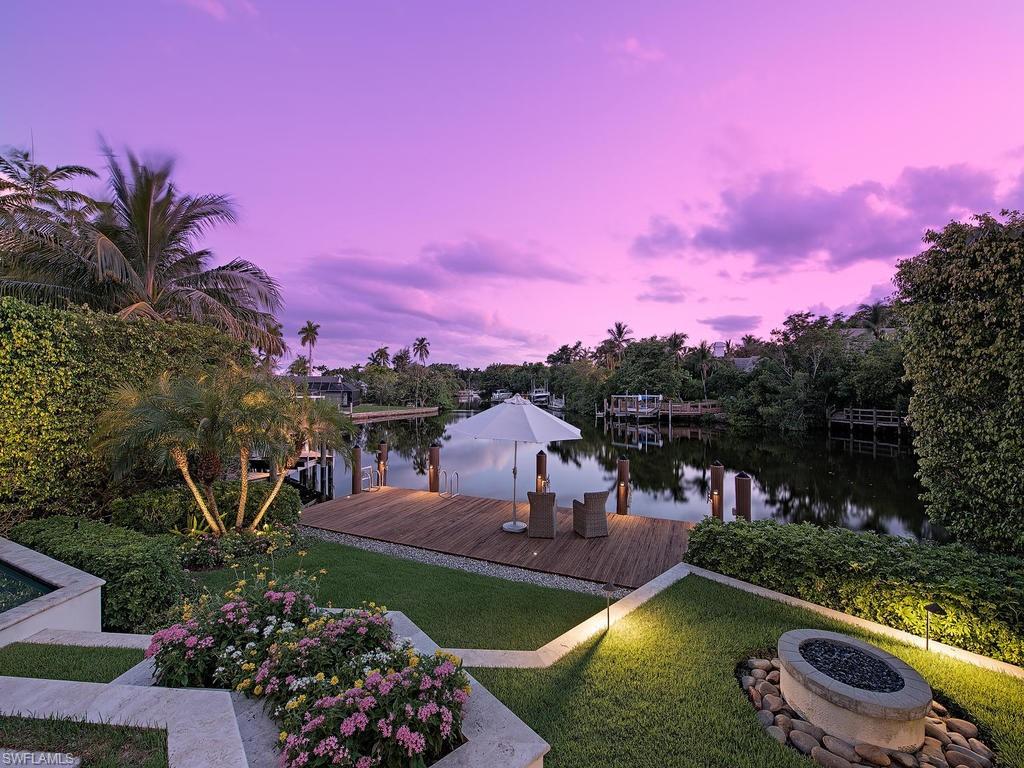 AQUALANE SHORES - Residential