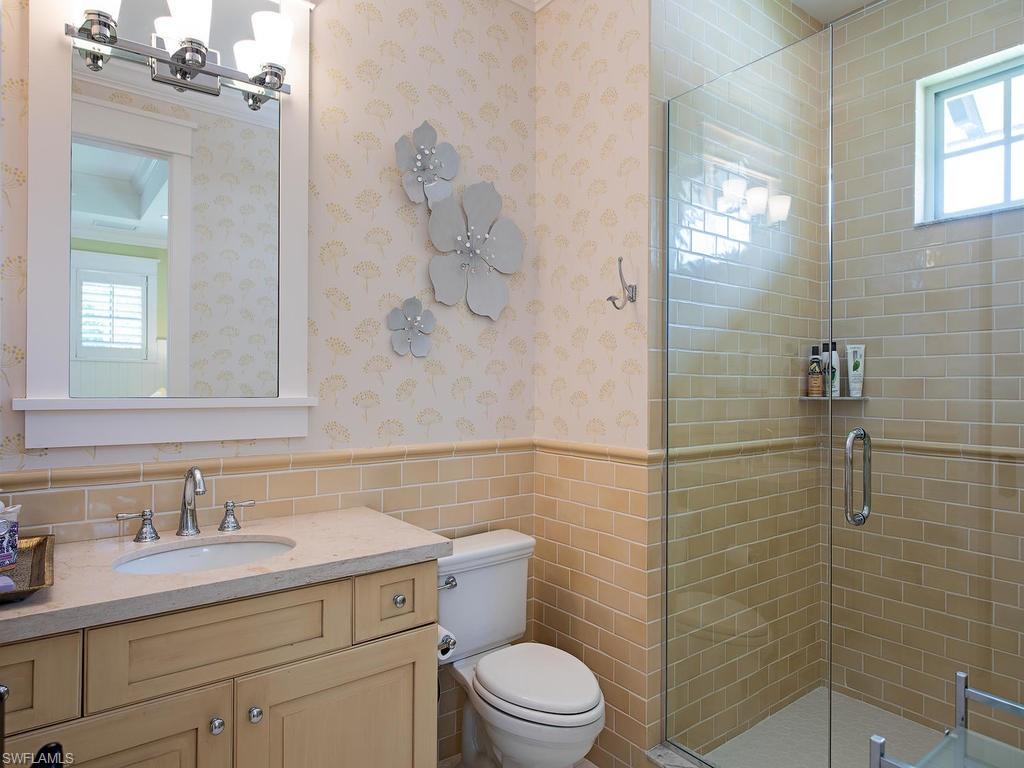 AQUALANE SHORES - Residential