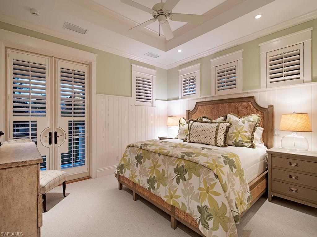 AQUALANE SHORES - Residential