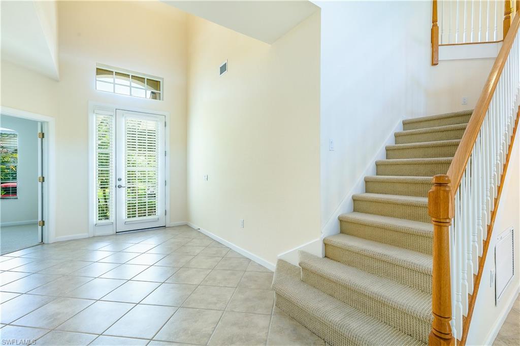 EMERSON SQUARE - Residential