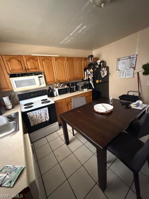 GOLDEN GATE CITY - Residential