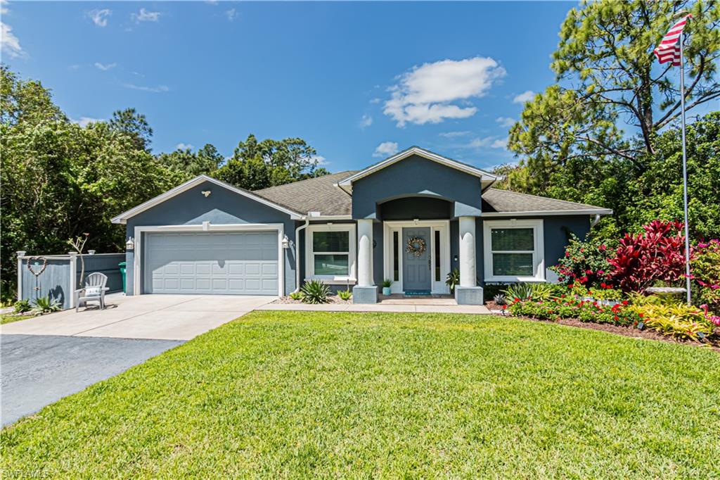 GOLDEN GATE ESTATES - Residential