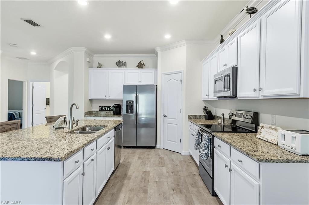 ARBORWOOD PRESERVE - Residential