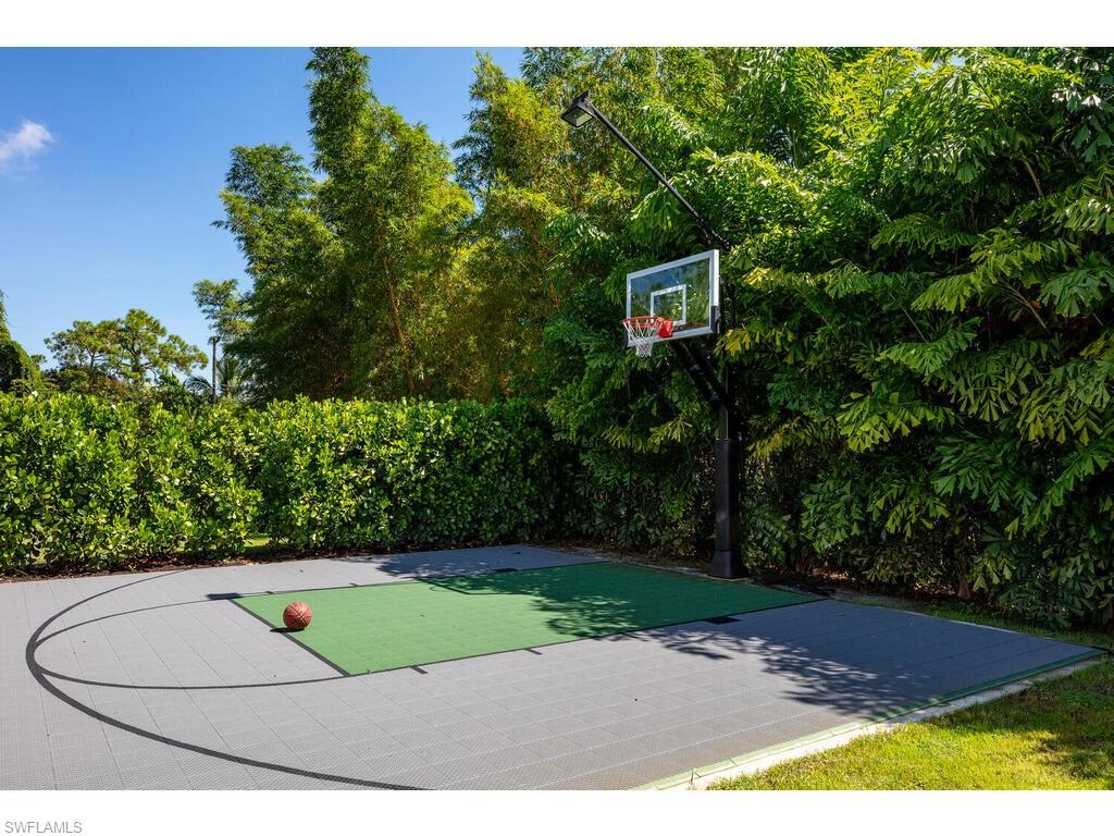 PINE RIDGE - Residential