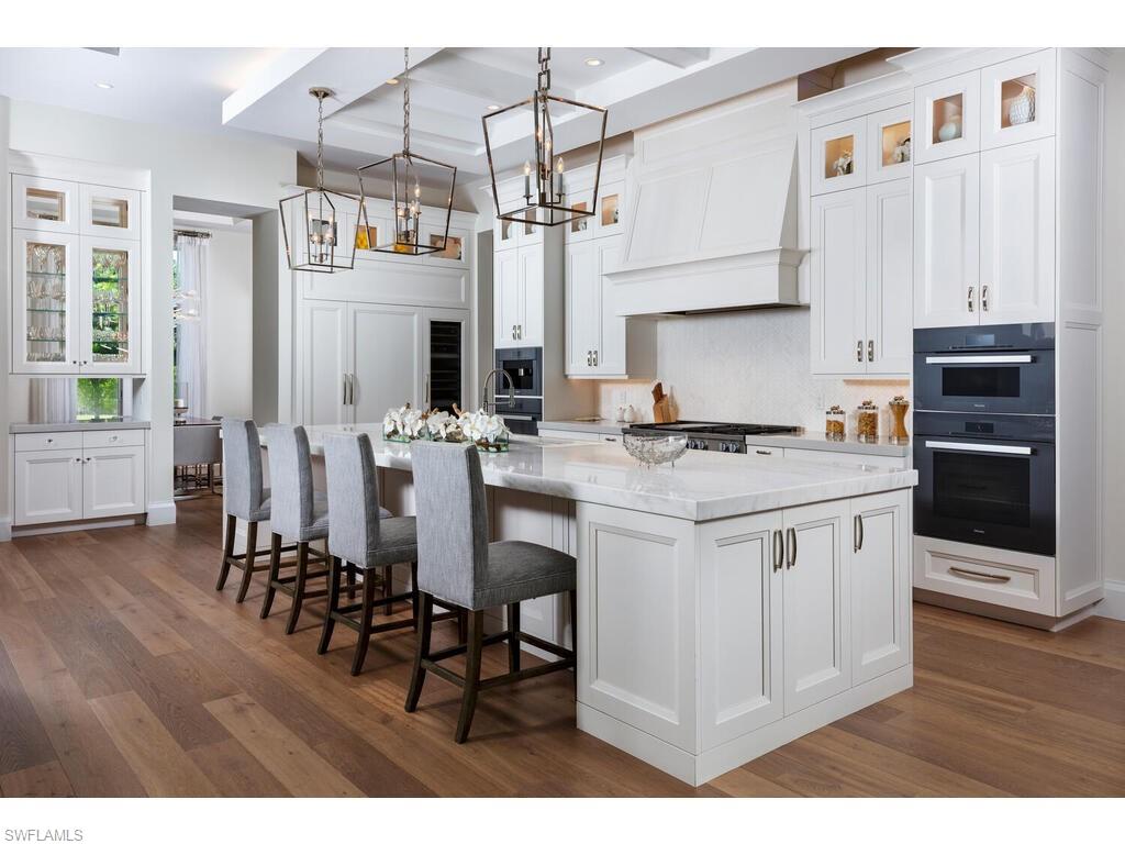 PINE RIDGE - Residential