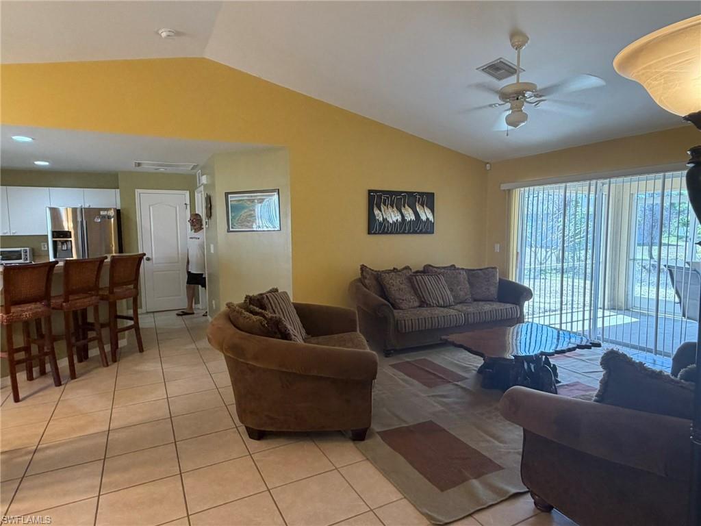 CAPE CORAL - Residential Lease