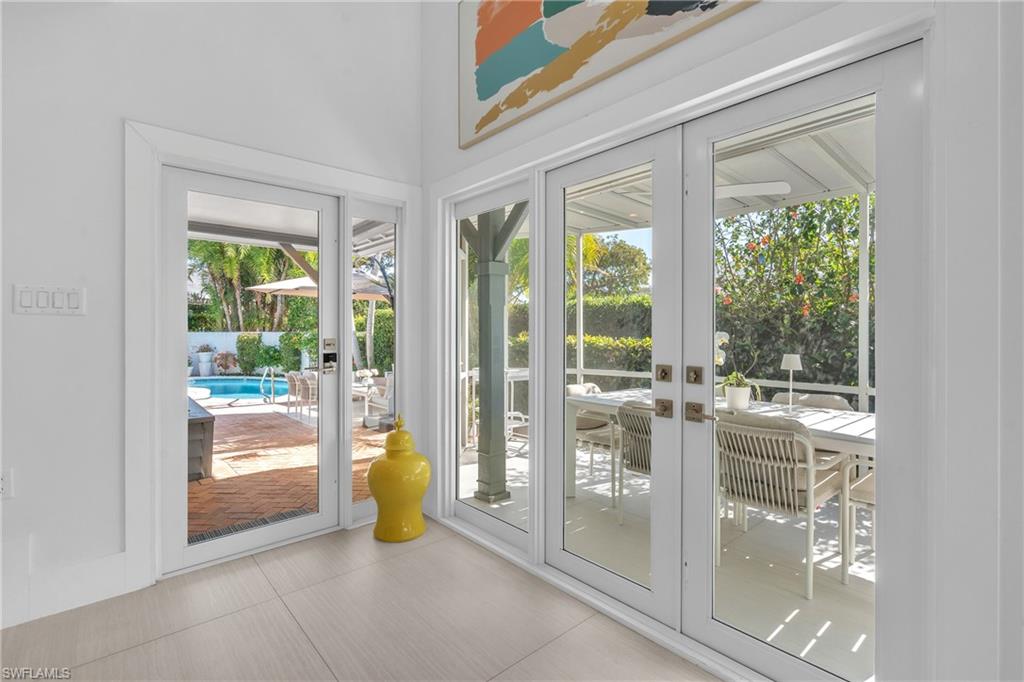 BRIDGE WAY VILLAS - Residential