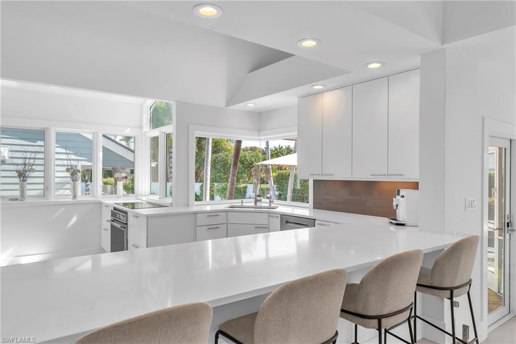 BRIDGE WAY VILLAS - Residential