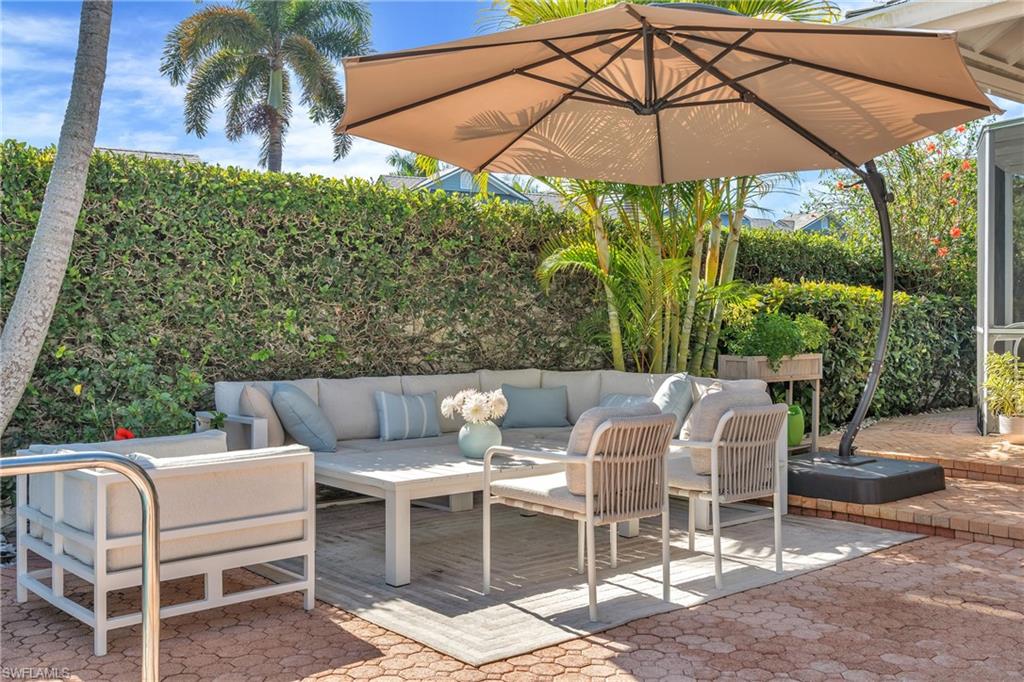 BRIDGE WAY VILLAS - Residential