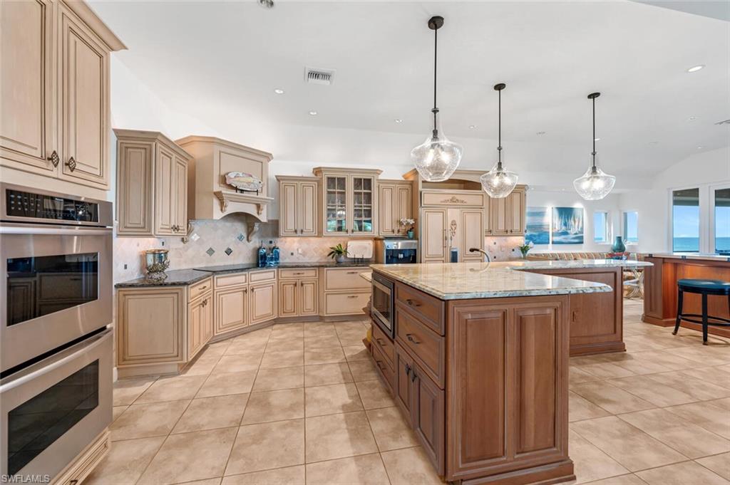 LAGUNA SHORES - Residential