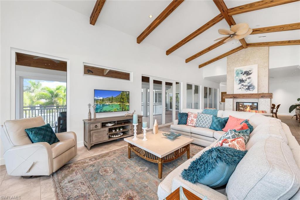 LAGUNA SHORES - Residential